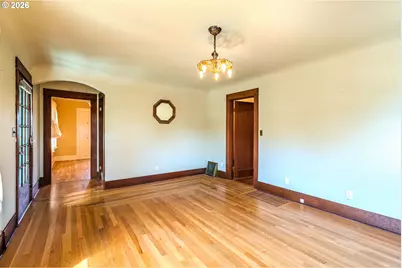 1530 S Troutdale Rd, Troutdale, OR 97060 - Photo 9
