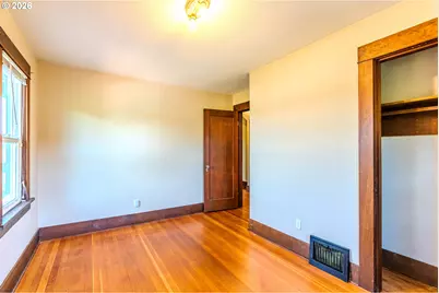 1530 S Troutdale Rd, Troutdale, OR 97060 - Photo 19