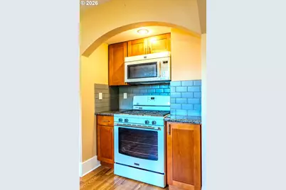 1530 S Troutdale Rd, Troutdale, OR 97060 - Photo 13
