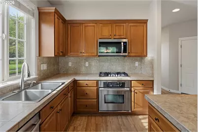 6344 NE Meadowgate Ct, Hillsboro, OR 97124 - Photo 15
