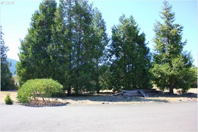 Christel Ln, Oakridge, OR 97463 - Photo 1