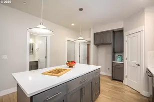 2355 Pioneer Pike, Eugene, OR 97401 - Photo 13