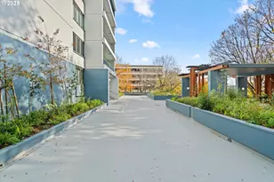 111 SW Harrison St, Portland, OR 97201 - Photo 25