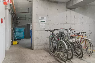 111 SW Harrison St, Portland, OR 97201 - Photo 23