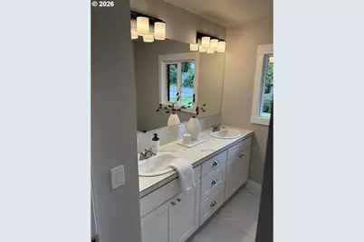 4200 SE Risley Ave, Milwaukie, OR 97267 - Photo 3