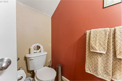 21795 NE Larkspur Ln, Fairview, OR 97024 - Photo 27