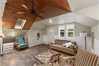 73028 Crannog Rd, North Bend, OR 97459 - Photo 39