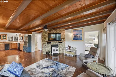 73028 Crannog Rd, North Bend, OR 97459 - Photo 11