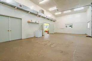 40759 McDowell Creek Dr, Lebanon, OR 97355 - Photo 35