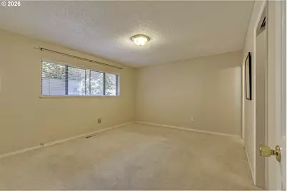 14395 SW 27th Ct, Beaverton, OR 97008 - Photo 17