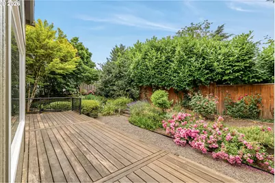 4321 SW Terlyn Ct, Portland, OR 97221 - Photo 39