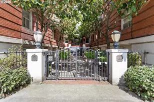 2083 NW Johnson St, Portland, OR 97035 - Photo 3