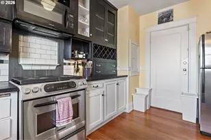 2083 NW Johnson St, Portland, OR 97035 - Photo 19