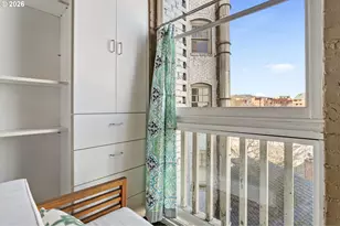 2083 NW Johnson St, Portland, OR 97035 - Photo 27