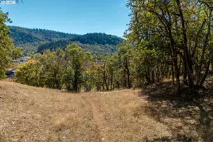 5961 Lookingglass Rd, Roseburg, OR 97471 - Photo 37