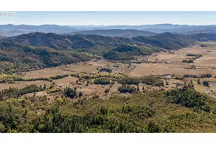 5961 Lookingglass Rd, Roseburg, OR 97471 - Photo 3