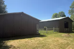 5189 Strickland Canyon Rd, Roseburg, OR 97471 - Photo 35