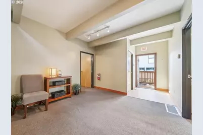 5819 N Greeley Ave, Portland, OR 97217 - Photo 17