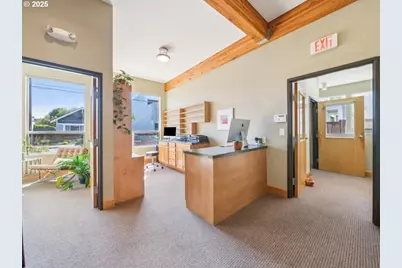 5819 N Greeley Ave, Portland, OR 97217 - Photo 11