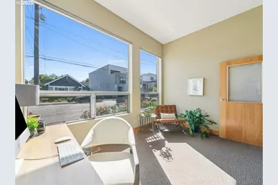 5819 N Greeley Ave, Portland, OR 97217 - Photo 13