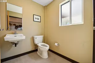 5819 N Greeley Ave, Portland, OR 97217 - Photo 37