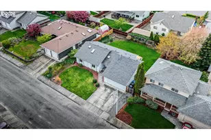 1961 Cuckoo Ct NW, Salem, OR 97304 - Photo 37