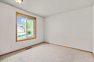 1961 Cuckoo Ct NW, Salem, OR 97304 - Photo 21