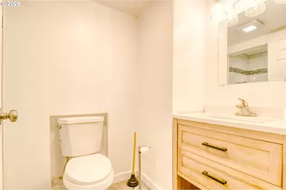 420 SE 10th St, Pendleton, OR 97801 - Photo 27