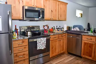 310 E Rapp Rd, Talent, OR 97540 - Photo 21