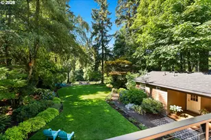 4550 Dogwood Dr, Lake Oswego, OR 97035 - Photo 17