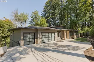 1921 Mapleleaf Ct, Lake Oswego, OR 97034 - Photo 3