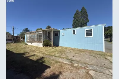97883 Court St #31, Brookings, OR 97415 - Photo 3