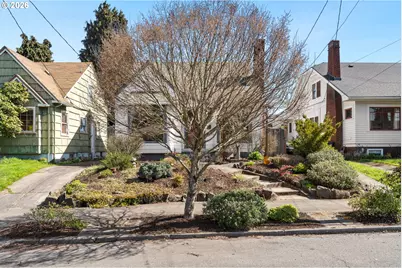 7024 N Albina Ave N, Portland, OR 97217 - Photo 3