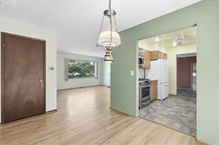 21224 SE Yamhill St, Gresham, OR 97030 - Photo 13