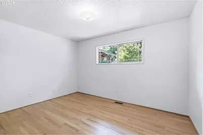 21224 SE Yamhill St, Gresham, OR 97030 - Photo 29