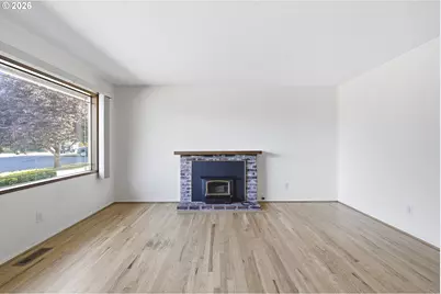 21224 SE Yamhill St, Gresham, OR 97030 - Photo 9