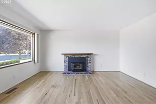 21224 SE Yamhill St, Gresham, OR 97030 - Photo 9