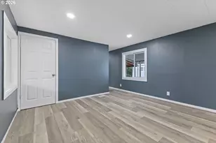 3921 E 4th Plain Blvd, Vancouver, WA 98661 - Photo 3