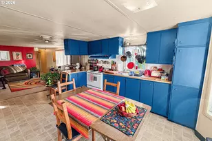 2300 SE 82nd Ave, Portland, OR 97216 - Photo 7