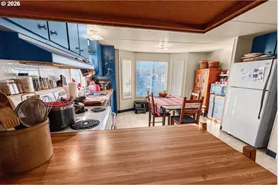 2300 SE 82nd Ave #26, Portland, OR 97216 - Photo 5