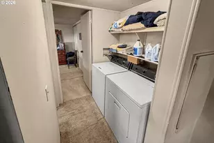 2300 SE 82nd Ave, Portland, OR 97216 - Photo 15