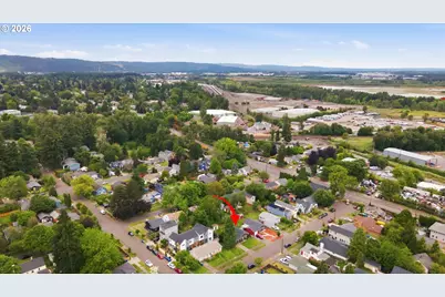 9725 N Exeter Ave, Portland, OR 97203 - Photo 27