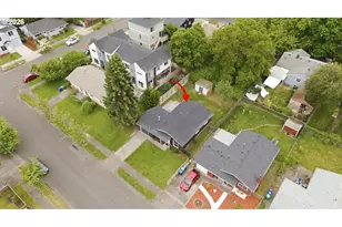 9725 N Exeter Ave, Portland, OR 97203 - Photo 27