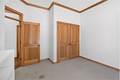 8311 SW 43rd Ave, Portland, OR 97219 - Photo 5