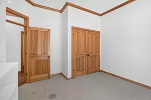 8311 SW 43rd Ave, Portland, OR 97219 - Photo 5