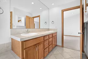 8311 SW 43rd Ave, Portland, OR 97219 - Photo 33