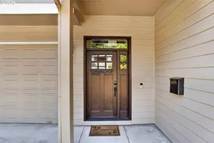 8311 SW 43rd Ave, Portland, OR 97219 - Photo 3