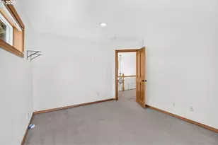8311 SW 43rd Ave, Portland, OR 97219 - Photo 29