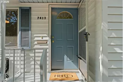 7413 SE Pine St, Portland, OR 97215 - Photo 3