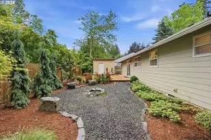 12955 SW 22nd St, Beaverton, OR 97008 - Photo 23